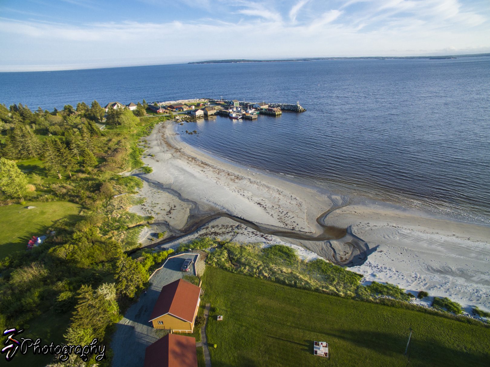 Cottage 9 One Bedroom Cottage with Ocean View Hunts Point Beach Cottages